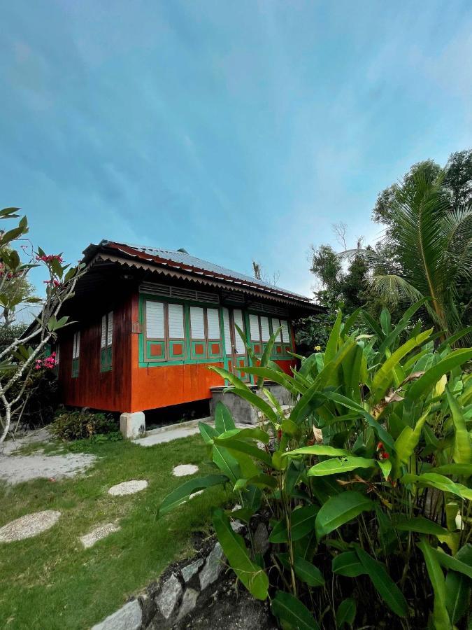 Rock And Wreck Dive Resort Tanjungbinga Exterior photo